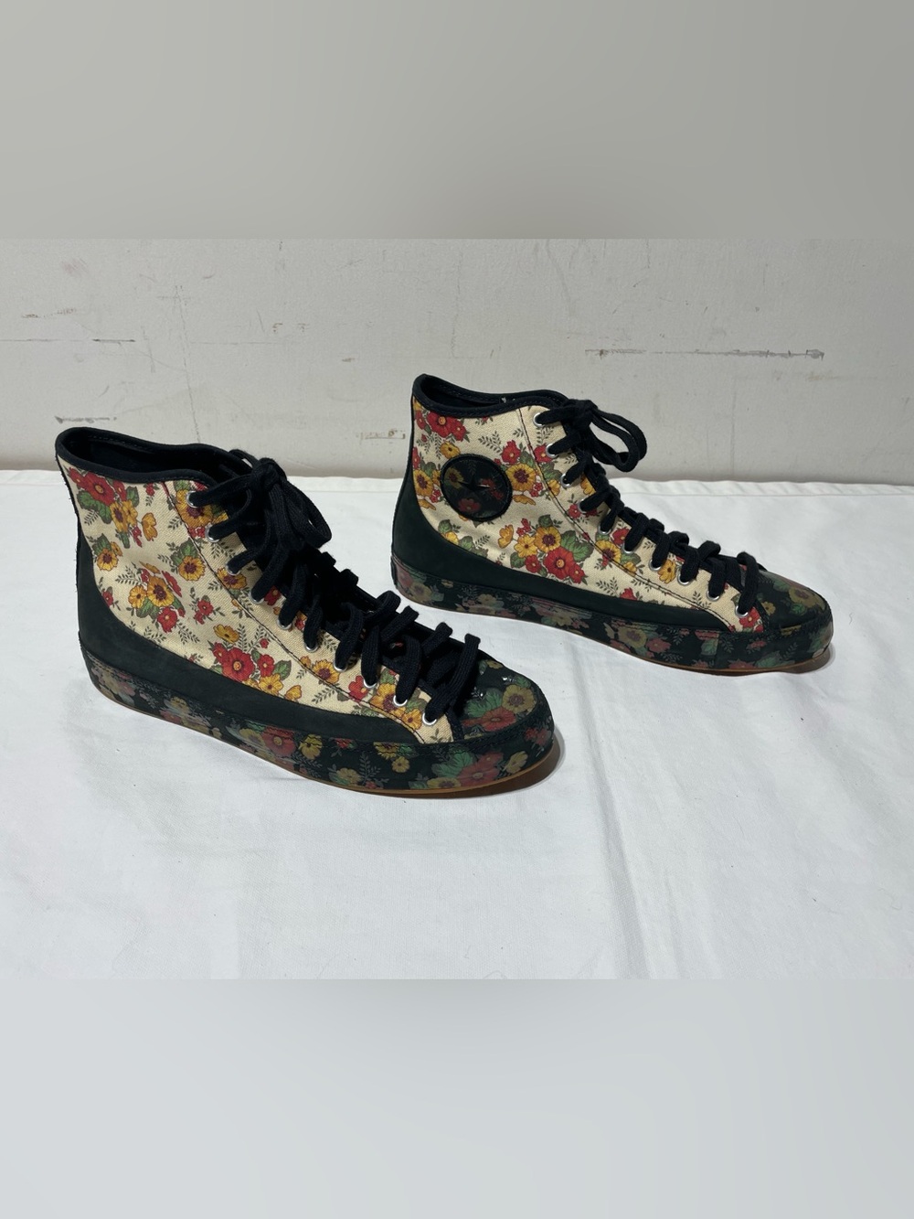 Converse Chuck Taylor Sasha High Floral Bloom Womens 8 563486C RARE Whimsigoth - Picture 7 of 16